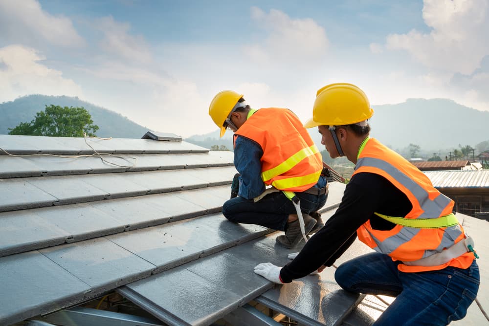 roof repair in Laytonville CA